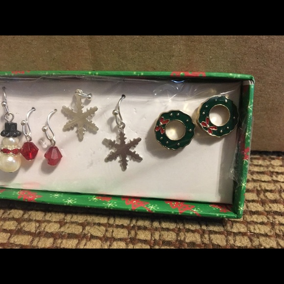 Holiday Earrings - Picture 2 of 5